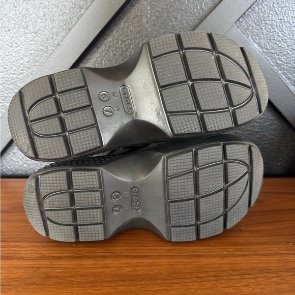 Crocs Stomp Fisherman Sandal - Picture 4 of 5